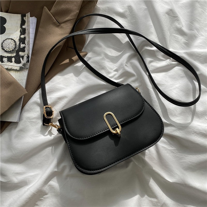 One-Shoulder Saddle Bag